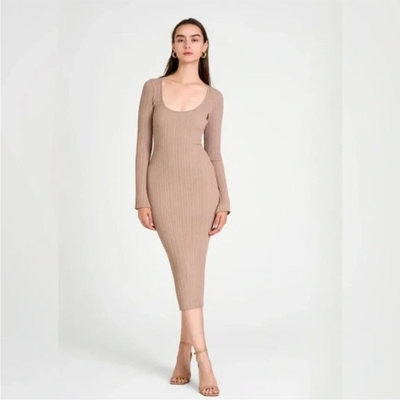 WAYF Women’s Alexi Long Sleeve Rib Elegant Tan Ribbed Dress Size M NWT - Picture 1 of 5